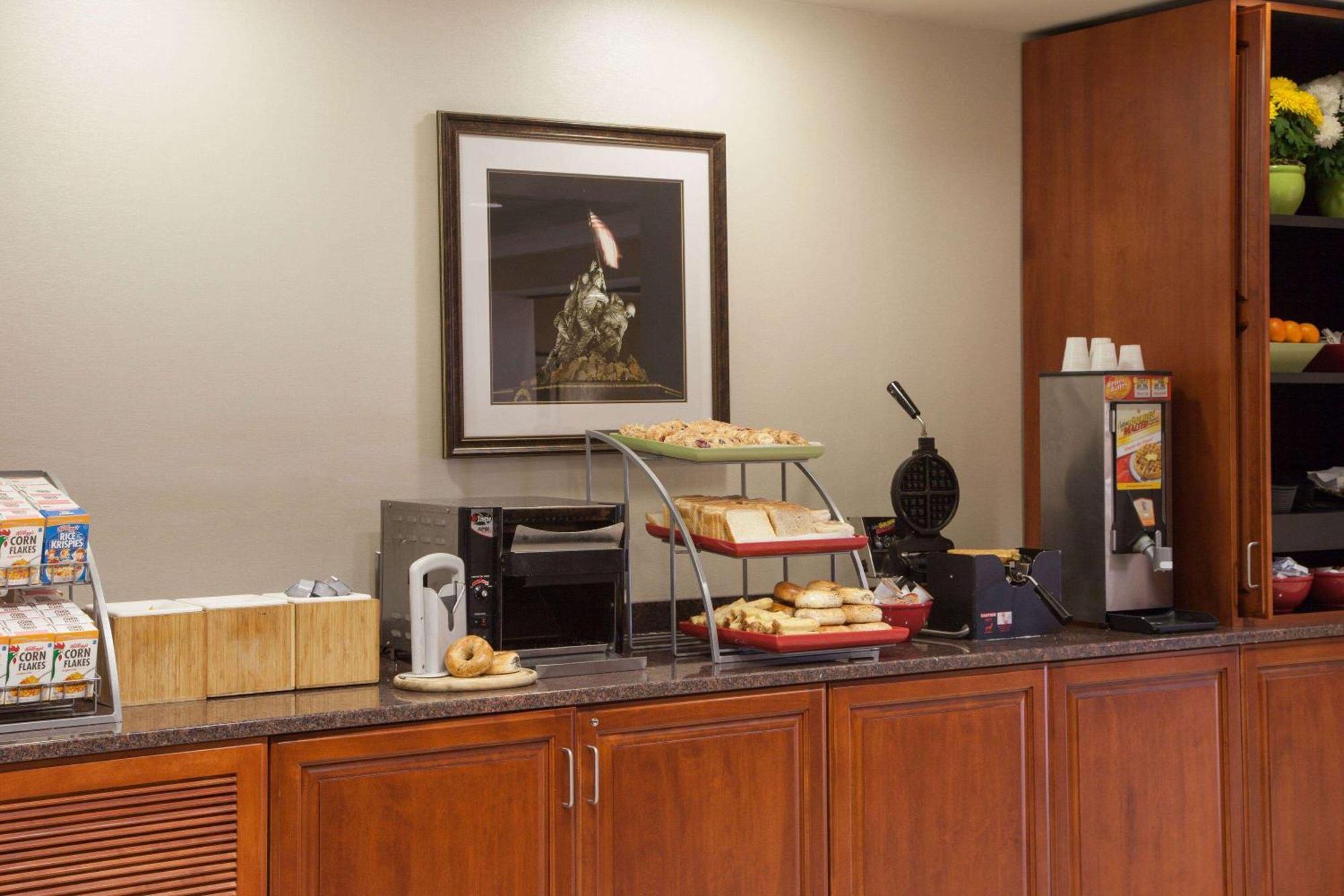 Wingate By Wyndham - Dulles International Hotel Chantilly Exterior foto