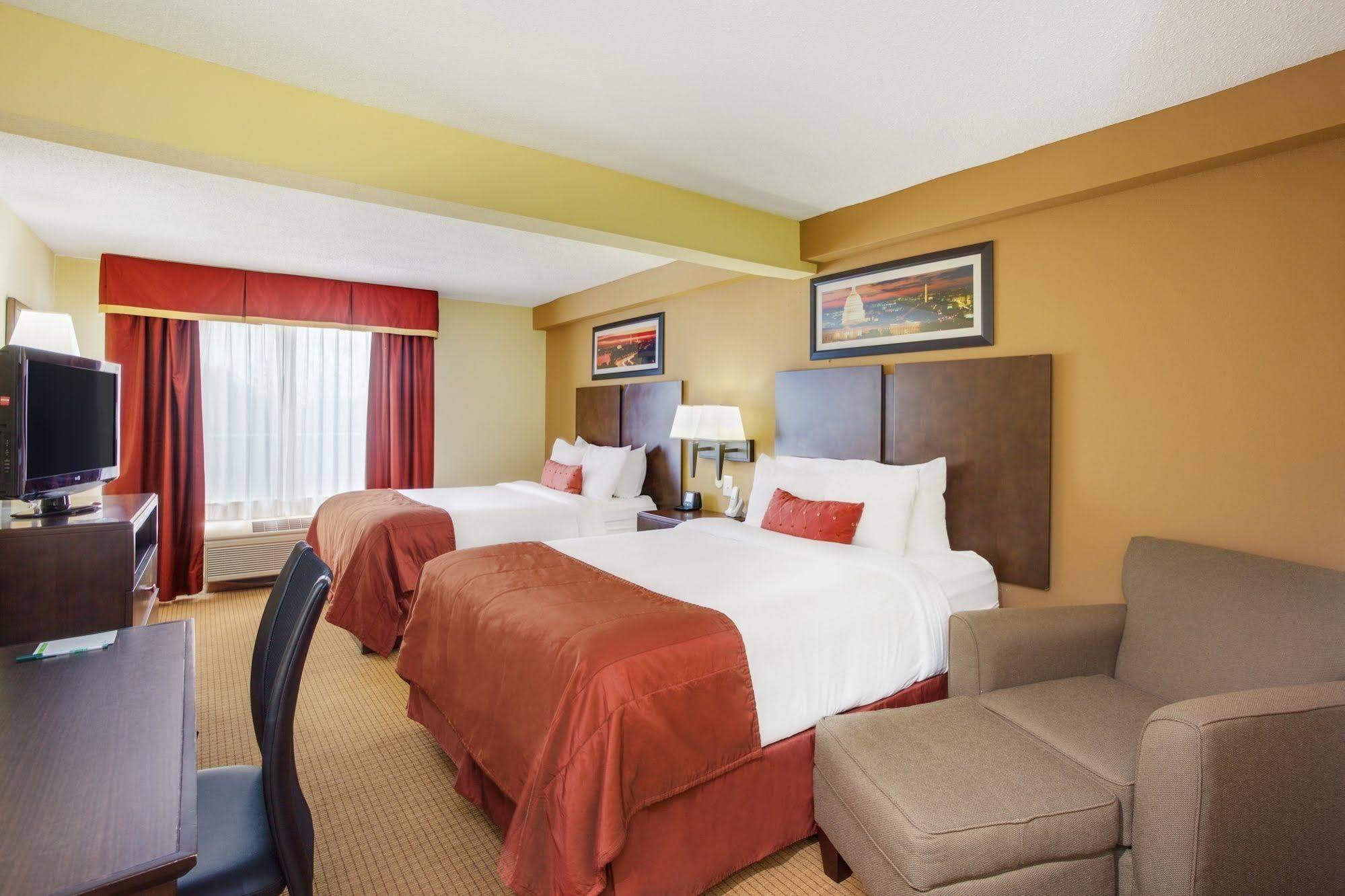 Wingate By Wyndham - Dulles International Hotel Chantilly Exterior foto